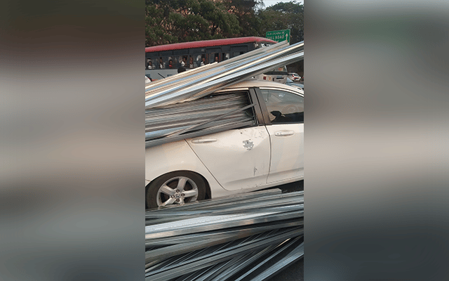 Mangaluru: Aluminum strips breaks through car glass window
