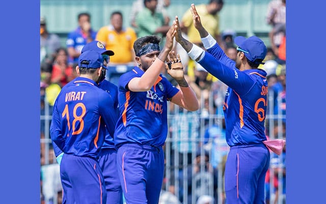 India bowls out Australia for 269 in Chennai ODI decider