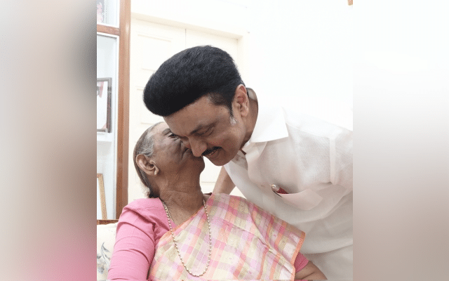 Stalin, OPS greet people on Mother's Day