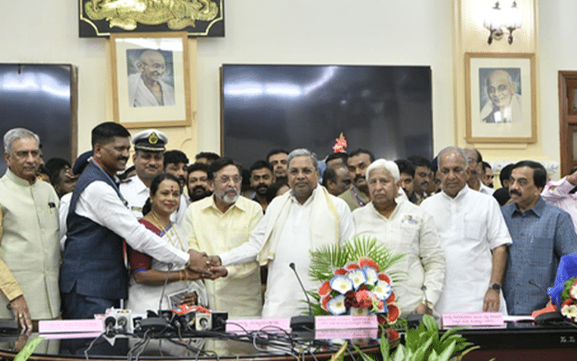Umashree, Seetharam, Sudham Das take oath as MLCs in Karnataka